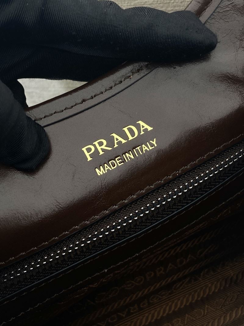 Pra*a top handle bags